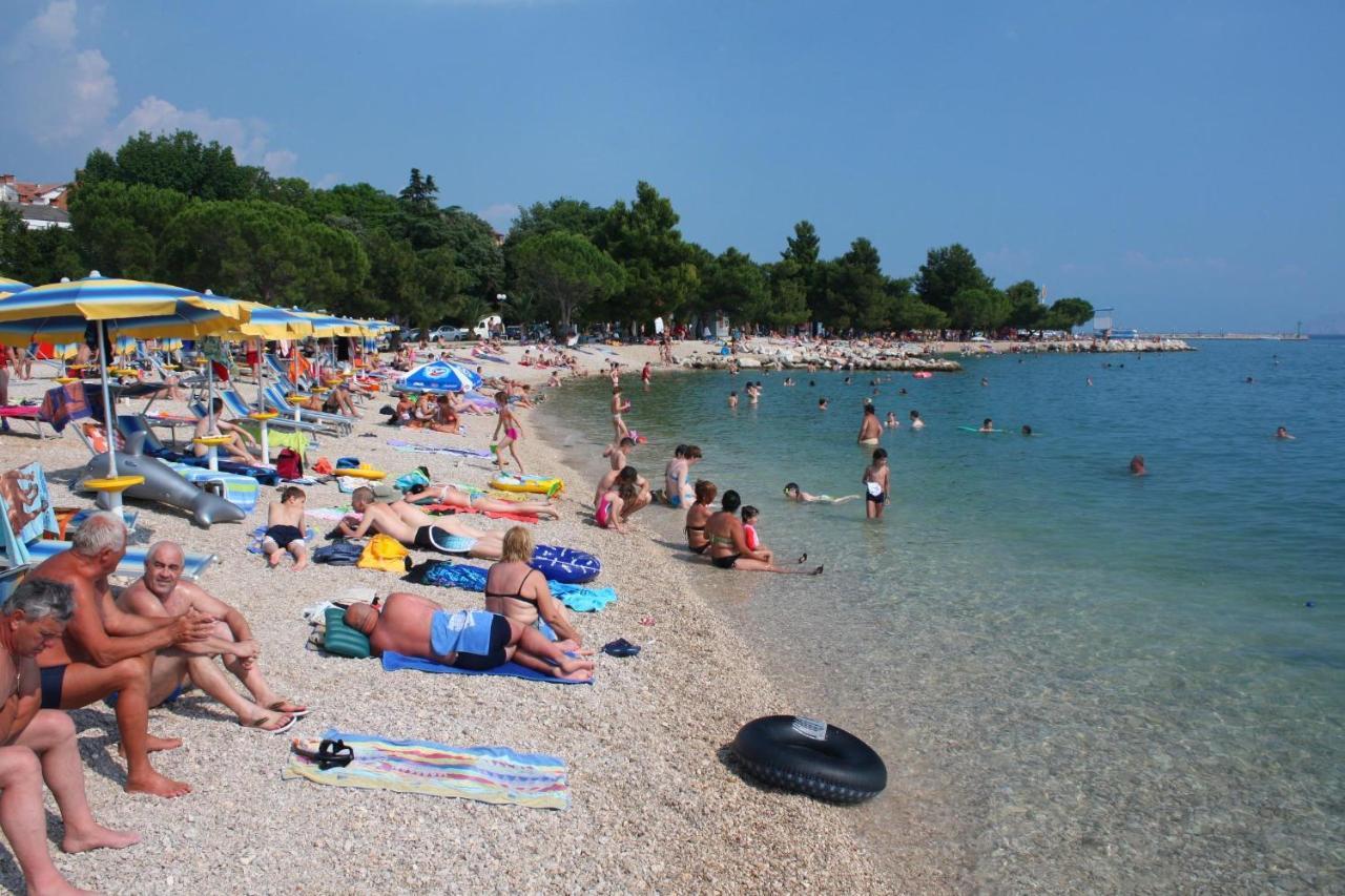 Apartments By The Sea Crikvenica - 5563 Luaran gambar